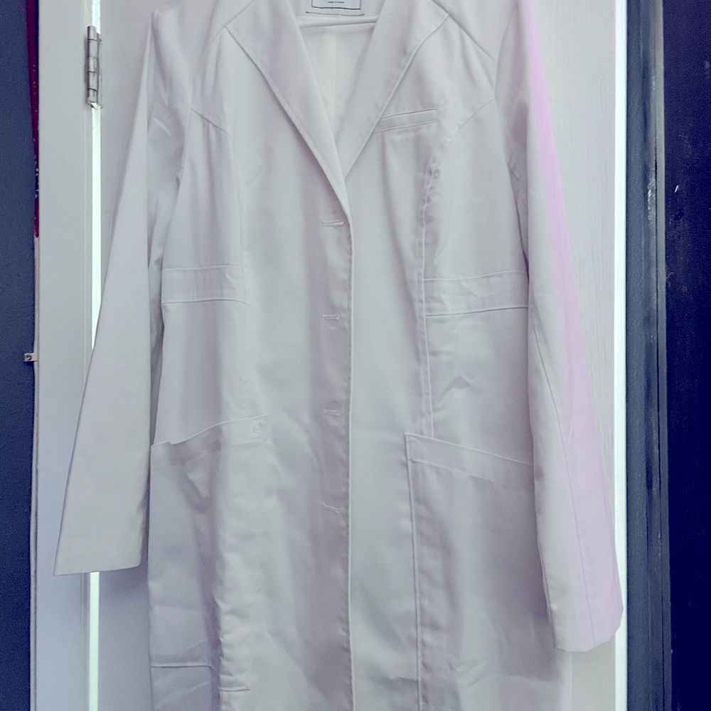 Figs Scrubs Lab Coat